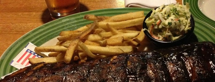 Applebee's Grill + Bar is one of Jillさんのお気に入りスポット.