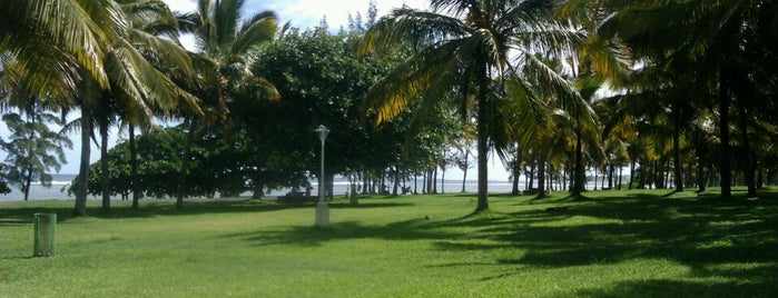 St Félix Public Beach is one of สถานที่ที่ Aptraveler ถูกใจ.