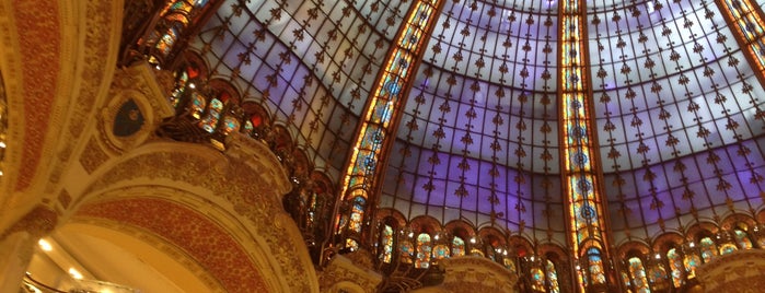Galeries Lafayette Haussmann is one of Che’s Liked Places.