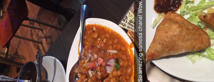 Chandni Chowk is one of Lugares favoritos de Foodman.