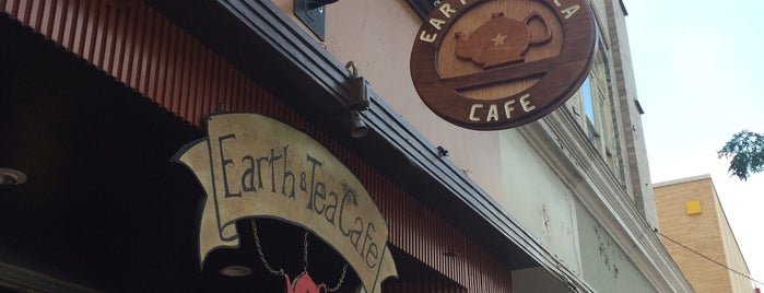 Earth & Tea Cafe is one of Life in VA.