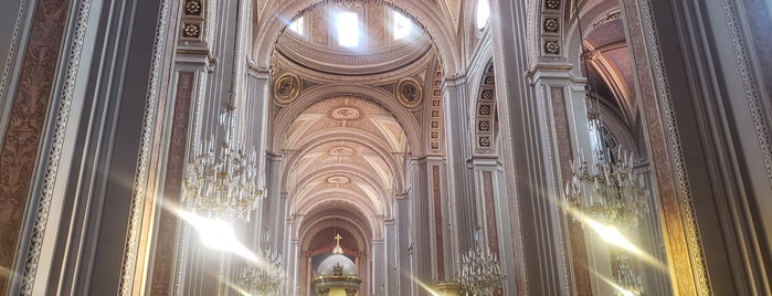 Catedral de Morelia is one of Mis lugares visitados.