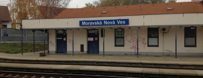 Železniční stanice Moravská Nová Ves is one of Železniční stanice ČR: M (7/14).