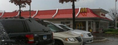 McDonald's is one of Aaron : понравившиеся места.
