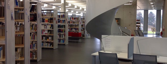 Hochschule der Medien (HdM) / Bibliothek is one of Studenten.