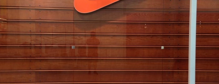 Nike Factory Store is one of Locais curtidos por Sergio M. 🇲🇽🇧🇷🇱🇷.