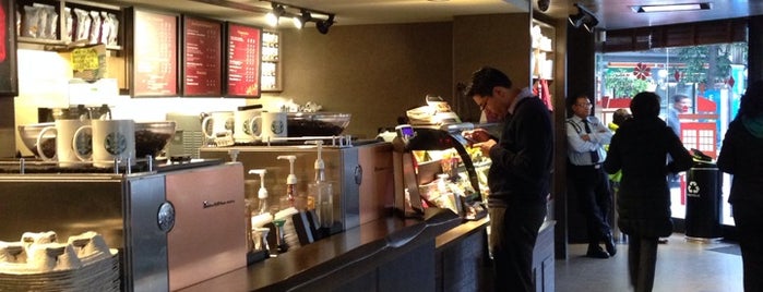 Starbucks is one of @davidaustria'nın Kaydettiği Mekanlar.