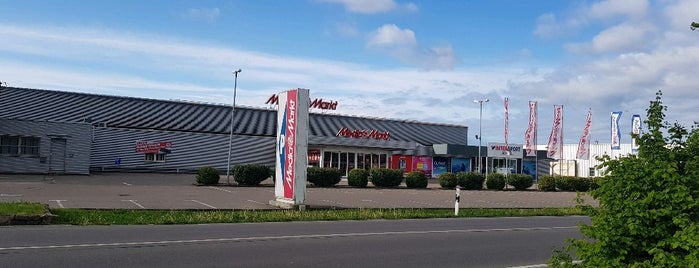 MediaMarkt is one of Media_Märkte 1/2.