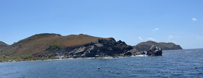 Wreck of the HMS Rhone is one of Virgin Islands.