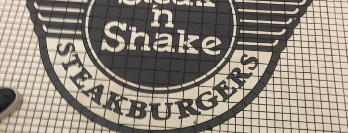 Steak 'n Shake is one of สถานที่ที่ Alex ถูกใจ.