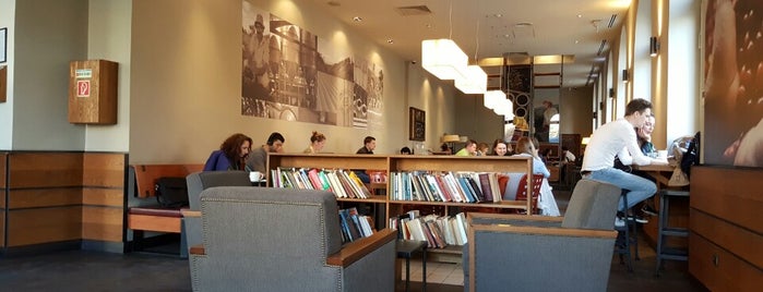 Starbucks is one of Andras : понравившиеся места.