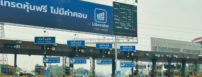 Pracha Chuen Toll Plaza - Inbound is one of ทางพิเศษศรีรัช (Sirat Expressway).