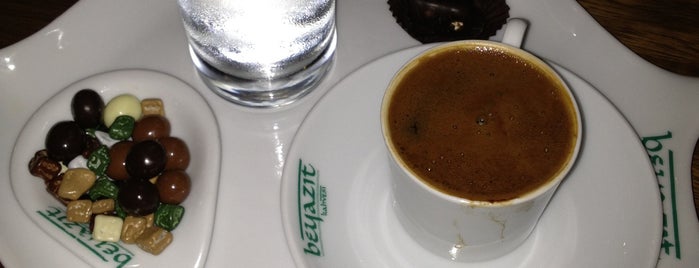 Beyazıt Kahvesi is one of Izmir - Cafe&Restaurant.