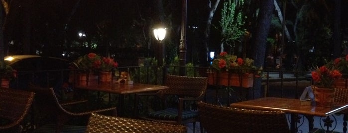 Cafe Rezine is one of İzmir.