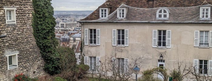 Jardins de Renoir is one of Paris.