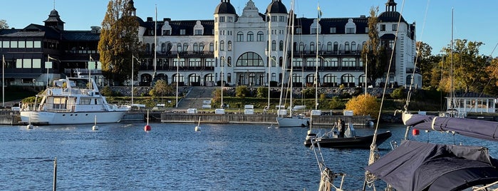 Saltsjöbaden is one of Stockholm ⛵️.