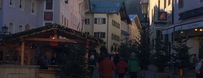 Berchtesgadener Advent is one of Berchtesgaden.