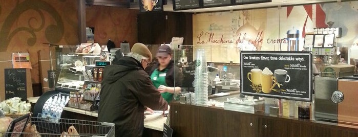Starbucks is one of Lugares guardados de Cheri.