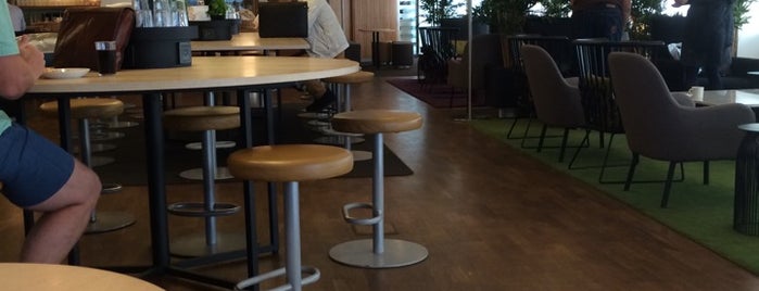 SAS Business/Scandinavian Lounge is one of Orte, die Håkan gefallen.