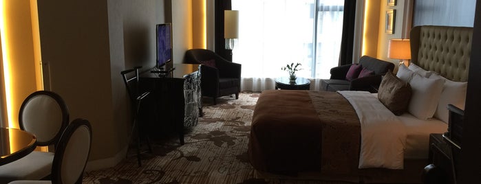 Days Hotel & Suites Hillsun Chongqing is one of Håkan'ın Beğendiği Mekanlar.