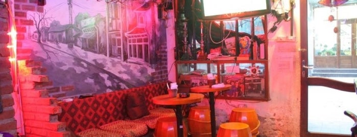 Long Play (LP) Cafe is one of Hanoi Nightlife.