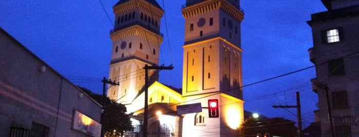 Igreja Santo Antonio do Pari is one of Locais curtidos por Nicee.