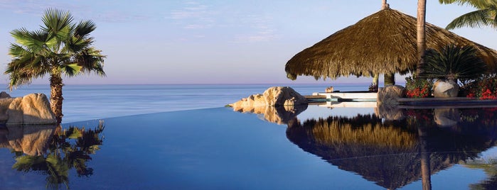 One&Only Palmilla is one of Where famous people go when they are in Los Cabos?.