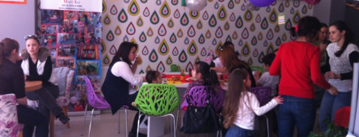 Kidstanbul Parti ve Oyun Evi is one of Çocuklu gezmeler.