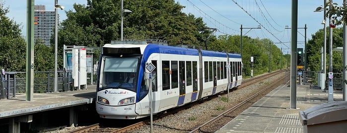 RandstadRail Voorburg 't Loo is one of metrohalte.