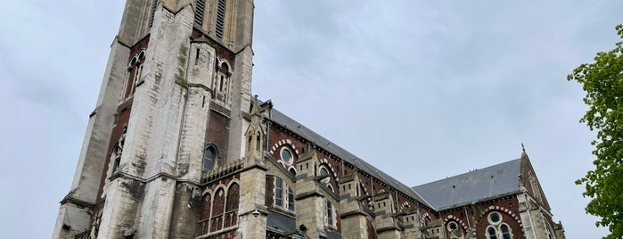 Église catholique Saint-Pierre is one of Calais Places To Visit.