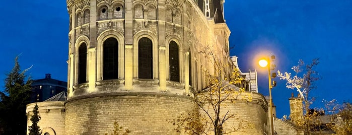 Église Notre-Dame de la Gare is one of Églises & lieux de cultes de Paris.