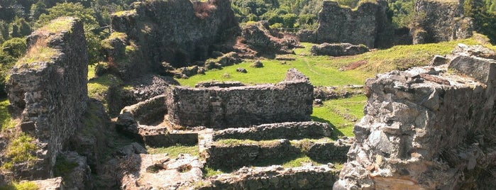 Petra Fortress | პეტრას ციხე is one of Lieux qui ont plu à Maria.