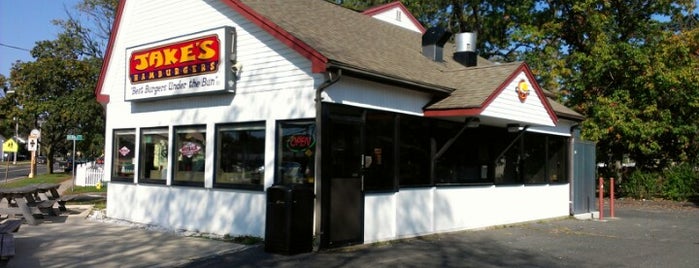 Jake's Wayback Burgers is one of Springfield.