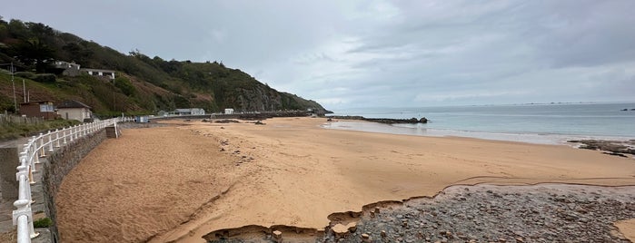 Grève de Lecq Beach is one of 🇯🇪Jersey 🇯🇪.