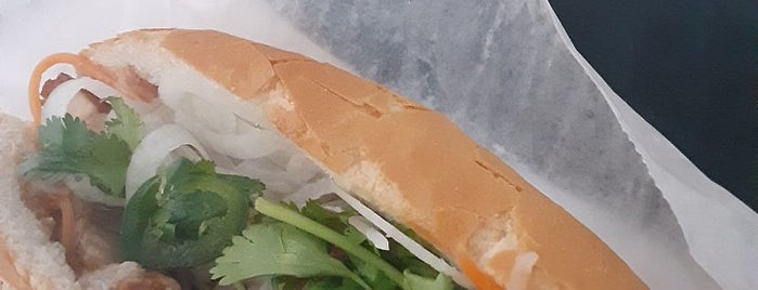 Bánh Mi Boston is one of Terence'nin Beğendiği Mekanlar.