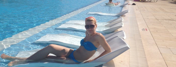 Pool at Jaz Aquamarine Resort is one of ENJOY !.