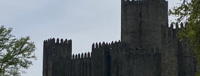 Castelo de Guimarães is one of Locais Favoritos.