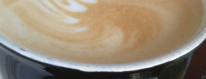 Gloria Jean's Coffees is one of Posti che sono piaciuti a Esin.