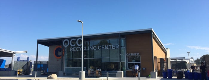 Orange Coast College Recycling Center is one of chris : понравившиеся места.