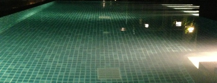 swimming pool @Casa condo is one of Tempat yang Disukai Chida.Chinida.