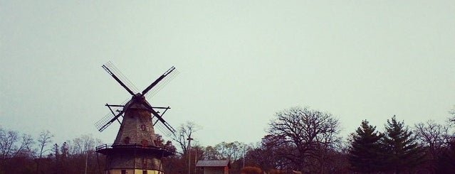 Fabyan Windmill is one of Suburb Sundays.