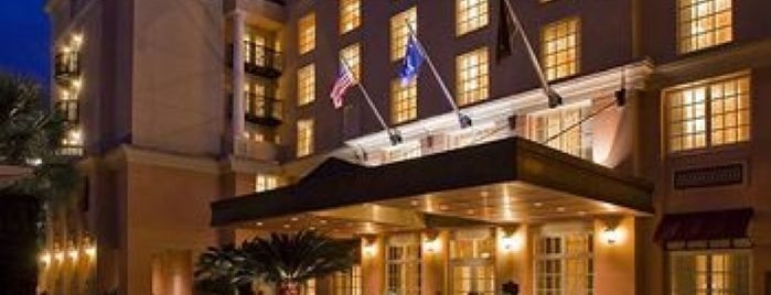 Renaissance Charleston Historic District Hotel is one of Posti che sono piaciuti a Nate.