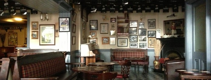 O'Grady's Bar is one of Killorglin (Kerry).