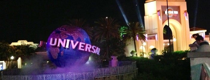 Universal Studios Florida is one of Carlo : понравившиеся места.
