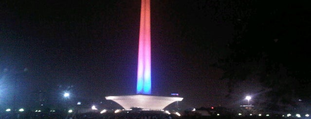 Monumen Nasional (MONAS) is one of Adorable Places.