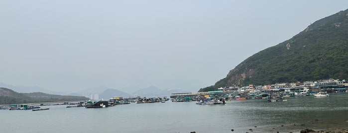 Sok Kwu Wan (Picnic Bay) 索罟灣 is one of Hong Kong.