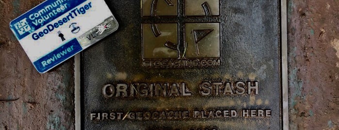 Geocaching's Original Stash Tribute Plaque is one of New 4SQ Discoveries.