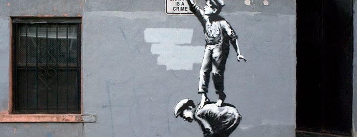 Banksy :: #1 The street is in play is one of DPKG.