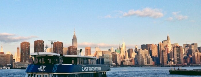 NYC Ferry - Greenpoint Landing is one of Tempat yang Disukai Justin.