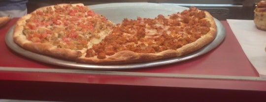 Joe’s Pizza of Park Slope is one of Jonathan'ın Beğendiği Mekanlar.